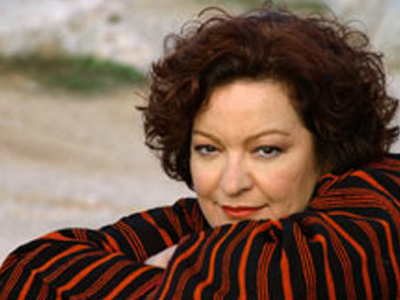 Τσανακλίδου: «Το οικοδόμημα καταρρέει»