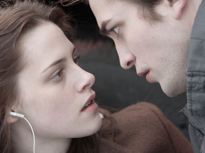 Τώρα που γυρίζει…