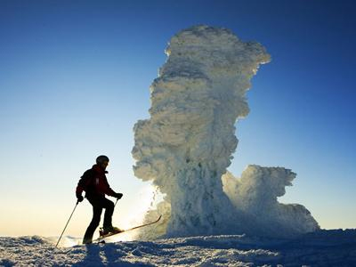 Στη Σκωτία ακόμα χιονίζει!