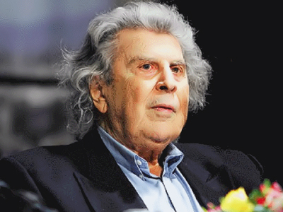 Μήνυμα του Μίκη Θεοδωράκη προς τους φοιτητές