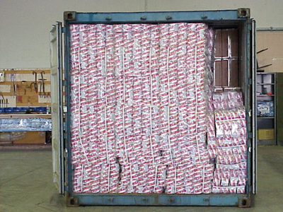 Προσπάθησε να «περάσει» λαθραία τσιγάρα