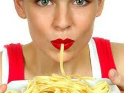 Φτιάχνοντας ένα «υγιεινό» πιάτο! Φτιάχνοντας ένα «υγιεινό» πιάτο!