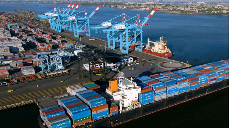 Σιδηροδρομικές «κόντρες» για λιμάνια