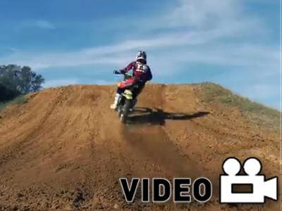 O Adam μεγαλώνει