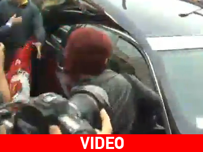 «Δολοφόνε, δήμιε» «Δολοφόνε, δήμιε»