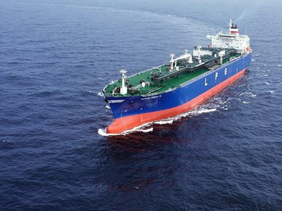 Προς την κορυφή με επενδύσεις 1 δισ.