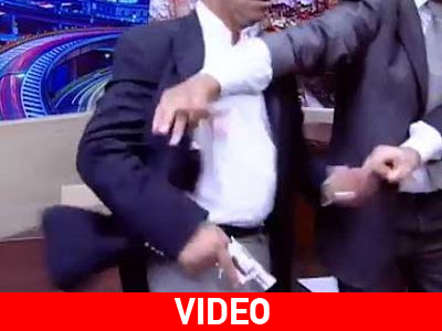 Ιορδανία: Έρευνα για τα… κουμπούρια του πρωθυπουργού