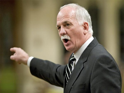 «Παραθυράκι» για βασανιστήρια στον Καναδά