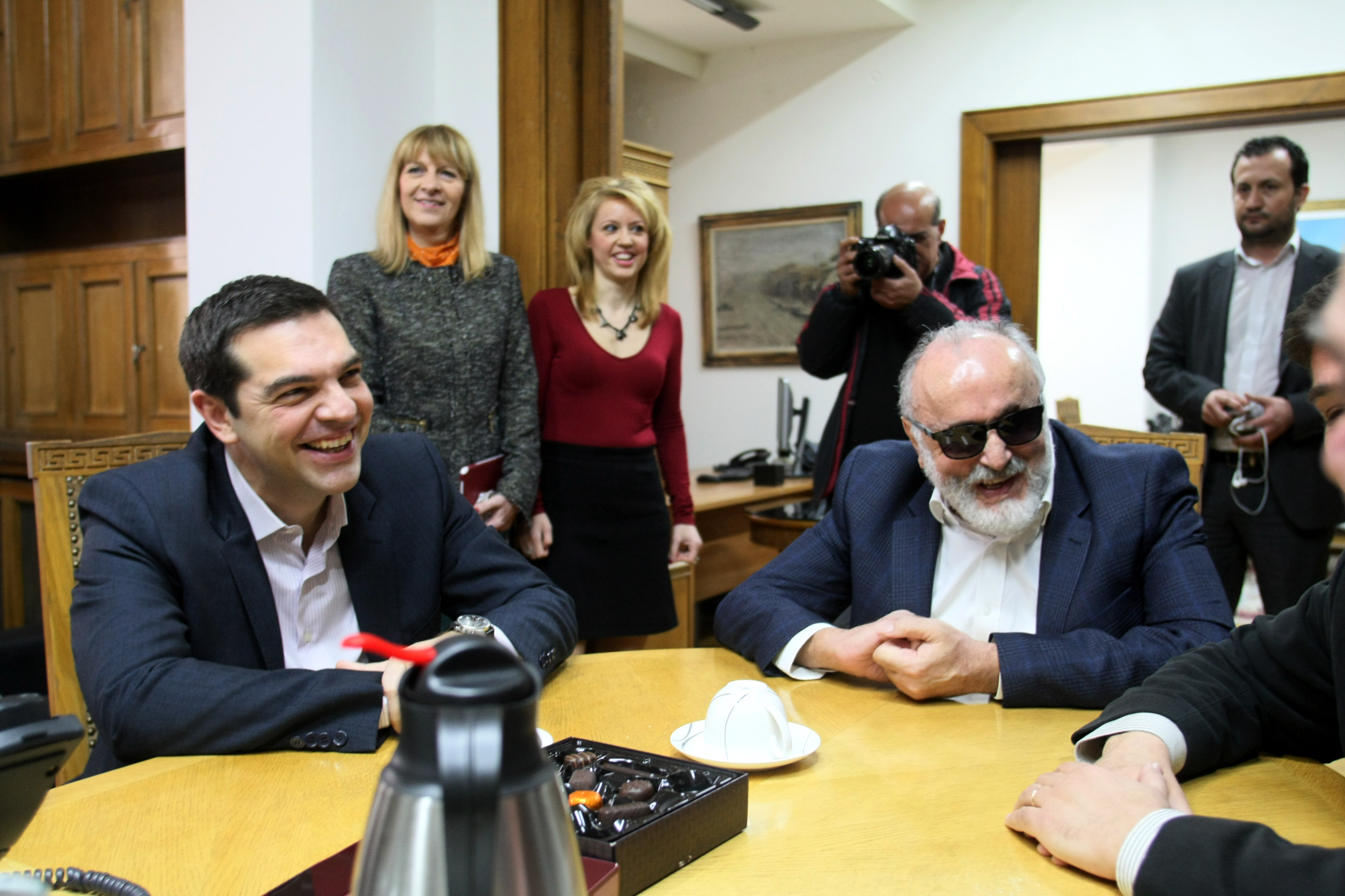 Σε καλό κλίμα η συνάντηση του πρωθυπουργού με τον υπουργό Υγείας Παναγιώτη Κουρουμπλή