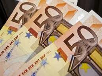 Συνελήφθη με πλαστά χαρτονομίσματα