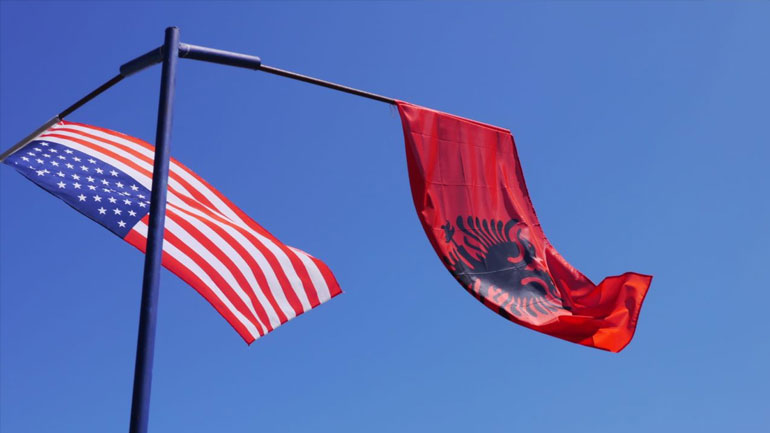 Αλβανία: Αναβλήθηκε εκ νέου η συνεδρίαση της ΚΟ φιλίας Αλβανίας-ΗΠΑ