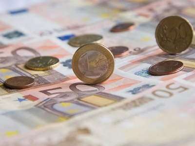 Έως και 1.250 ημέρες στην αναμονή για επιστροφή ΦΠΑ