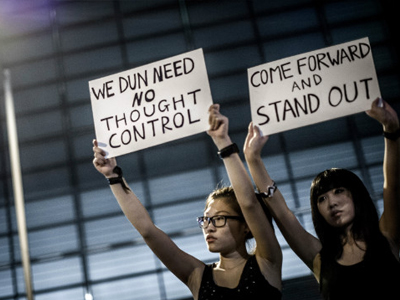 Μειώνονται οι διαδηλωτές στο κέντρο του Χονγκ Κονγκ