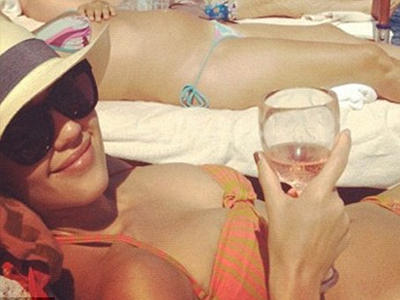 Ήλιος, θάλασσα και… κρασί ροζέ!