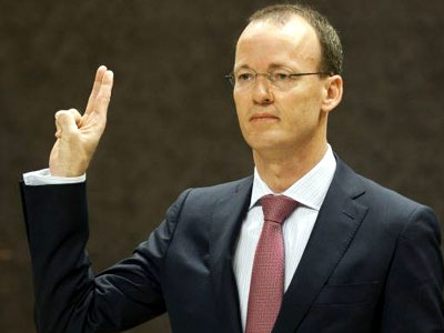 Πυρά Άμστερνταμ κατά Ντράγκι