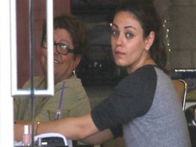 Mila Kunis χωρίς μακιγιάζ!