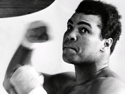 Εκ νέου στο νοσοκομείο ο Μοχάμεντ Άλι