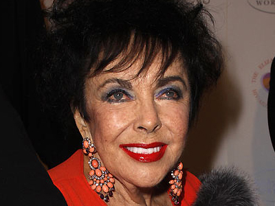 Η Ελίζαμπεθ Τέϊλορ στο νοσοκομείο