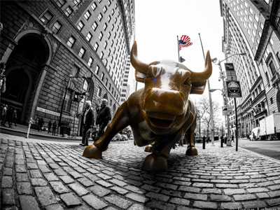 Ρεκόρ και κέρδη στη Wall Street