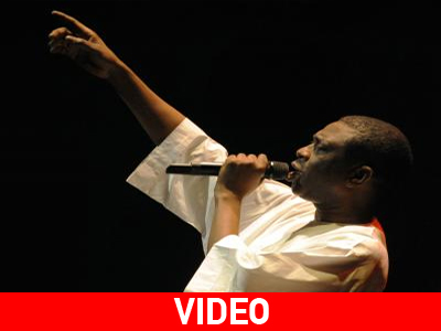 Μεταπηδά στην πολιτική