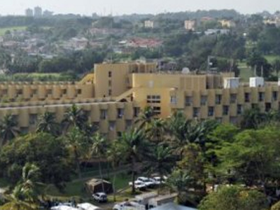 Επίθεση δυνάμεων του Gbagbo στην έδρα του Ouattara