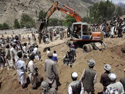 Παιδιά και ενήλικες θάφτηκαν ζωντανοί στο Αφγανιστάν