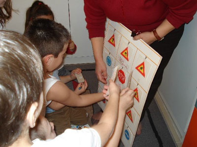 Μάθημα κυκλοφοριακής αγωγής στη Γ’ και Δ’ Δημοτικού