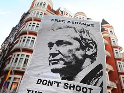 Προειδοποιήσεις ALBA προς τη Βρετανία