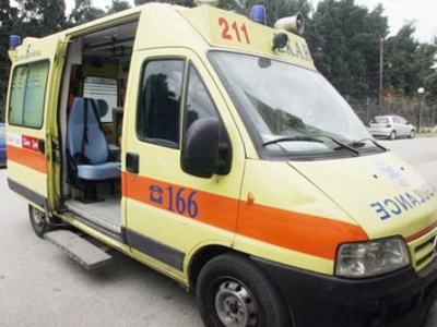 «Γκάζωσε» και τους εγκατέλειψε στην άσφαλτο