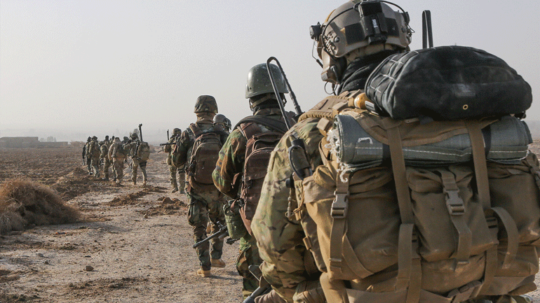 Ομπάμα: Παρατείνεται η παραμονή των αμερικανικών στρατευμάτων στο Αφγανιστάν