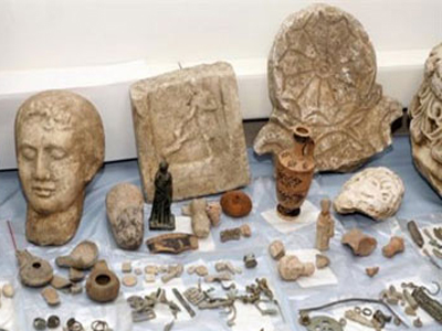 Έκρυβε ένα μικρό… μουσείο σπίτι του