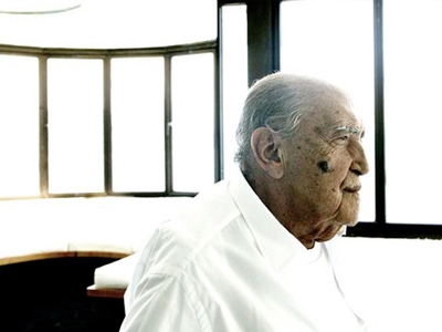 Δεν μπορεί χωρίς τη δουλειά του