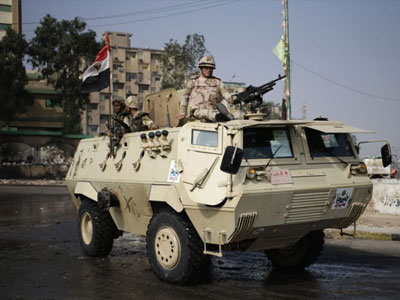 Αίγυπτος: Το νέο σύνταγμα ενισχύει τον στρατό