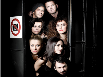 “Είδα φως και μπήκα”