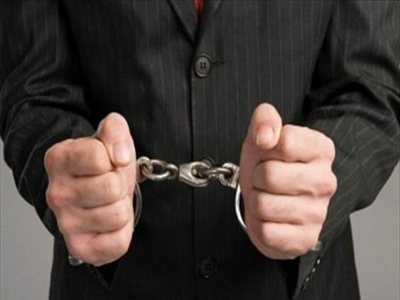 Έκλεβε ανταλλακτικά φορτηγών αυτοκινήτων