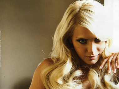 Η Άρτεμις Αστεριάδη αποκαλύπτεται