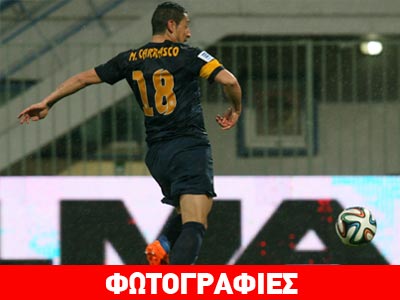 Σκοράροντας στη βροχή!