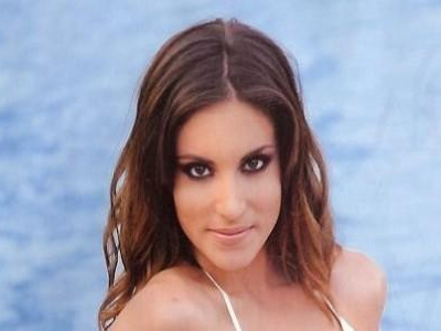 Οι διακοπές της Αθηνάς Οικονομάκου