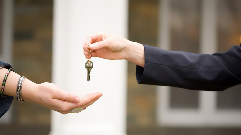 Πάτρα: Νέα συγκέντρωση για την αποτροπή πλειστηριασμών στο Ειρηνοδικείο