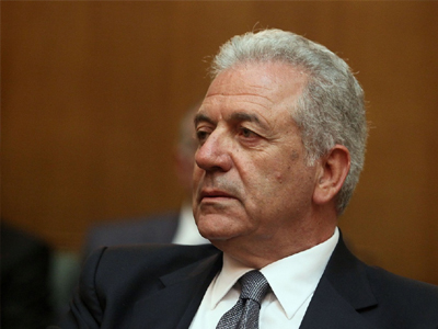 Tο μεσημέρι η ακρόαση Αβραμόπουλου στην Ευρωβουλή