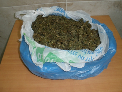 Τρίκαλα: Συλλήψεις για ναρκωτικά