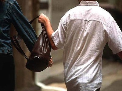 Δεν πρόλαβαν να χαρούν τη λεία τους