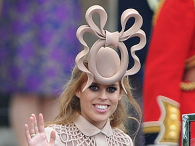 Πουλήθηκε το καπέλο της Beatrice
