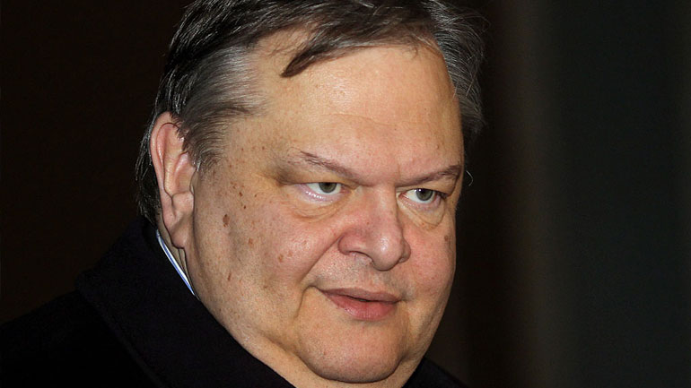 Βενιζέλος: «Η κυβέρνηση είπε ψέματα στον ελληνικό λαό»