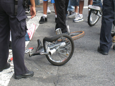 Απορριμματοφόρο συγκρούστηκε με ποδήλατο στη Σητεία