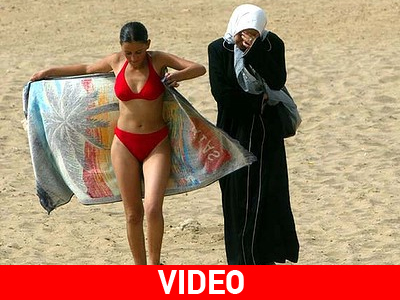 Τυνησία: Μπούρκα ή μπικίνι;