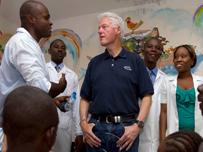 «Οι κυανόκρανοι έφεραν τη χολέρα στην Αϊτή»