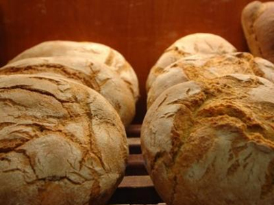 Κυνηγώντας την… τιμή στο ψωμί και το γάλα