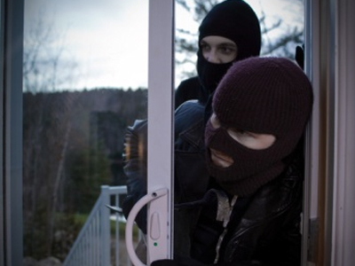 Μπαράζ διαρρήξεων χθες το βράδυ στο Πήλιο