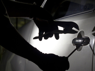 Eίχε «ταράξει» καταστήματα και αυτοκίνητα στην Καλαμάτα